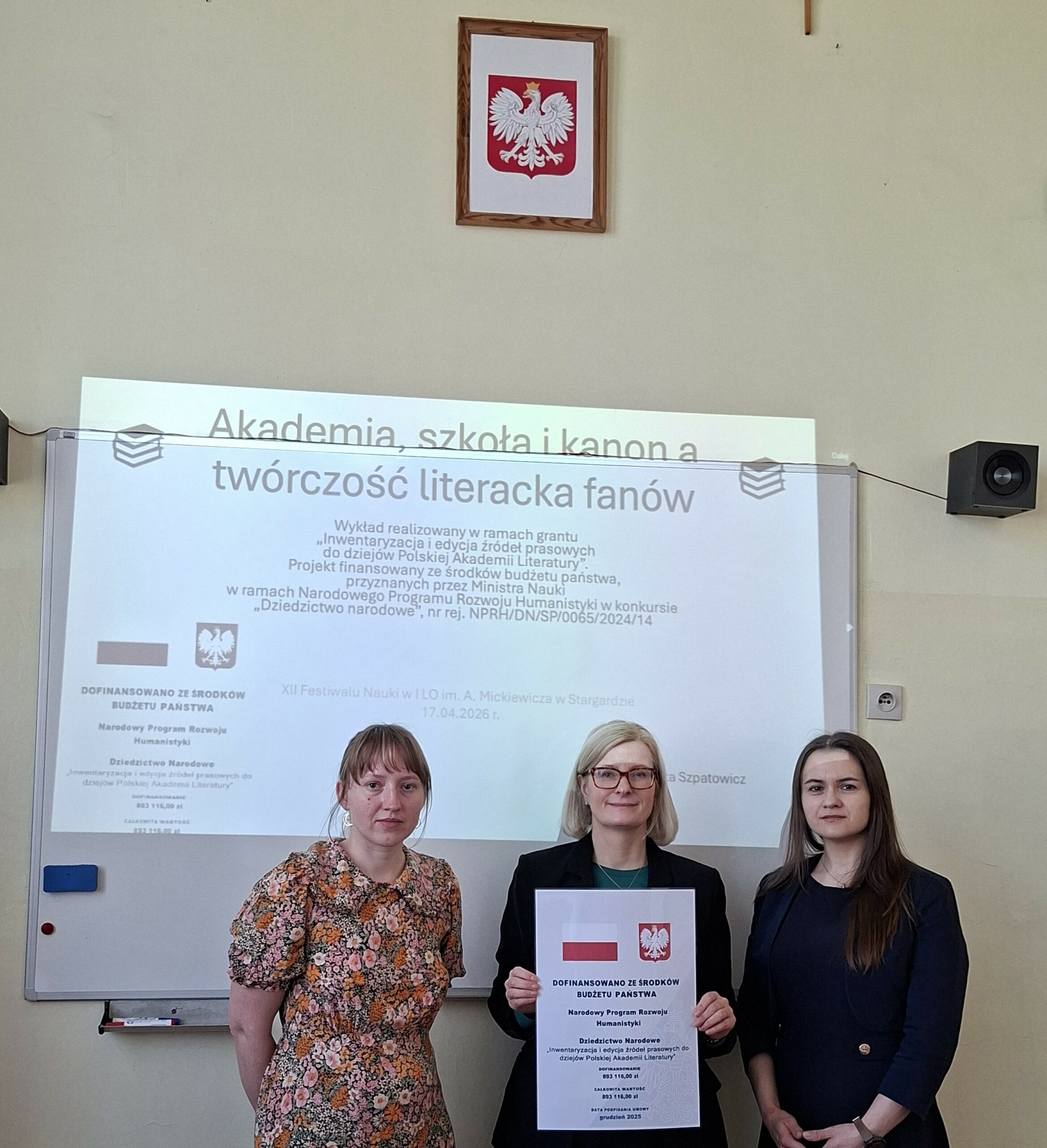 Pracownicy Instytutu Literatury i Nowych Mediów na XII Festiwalu Nauki