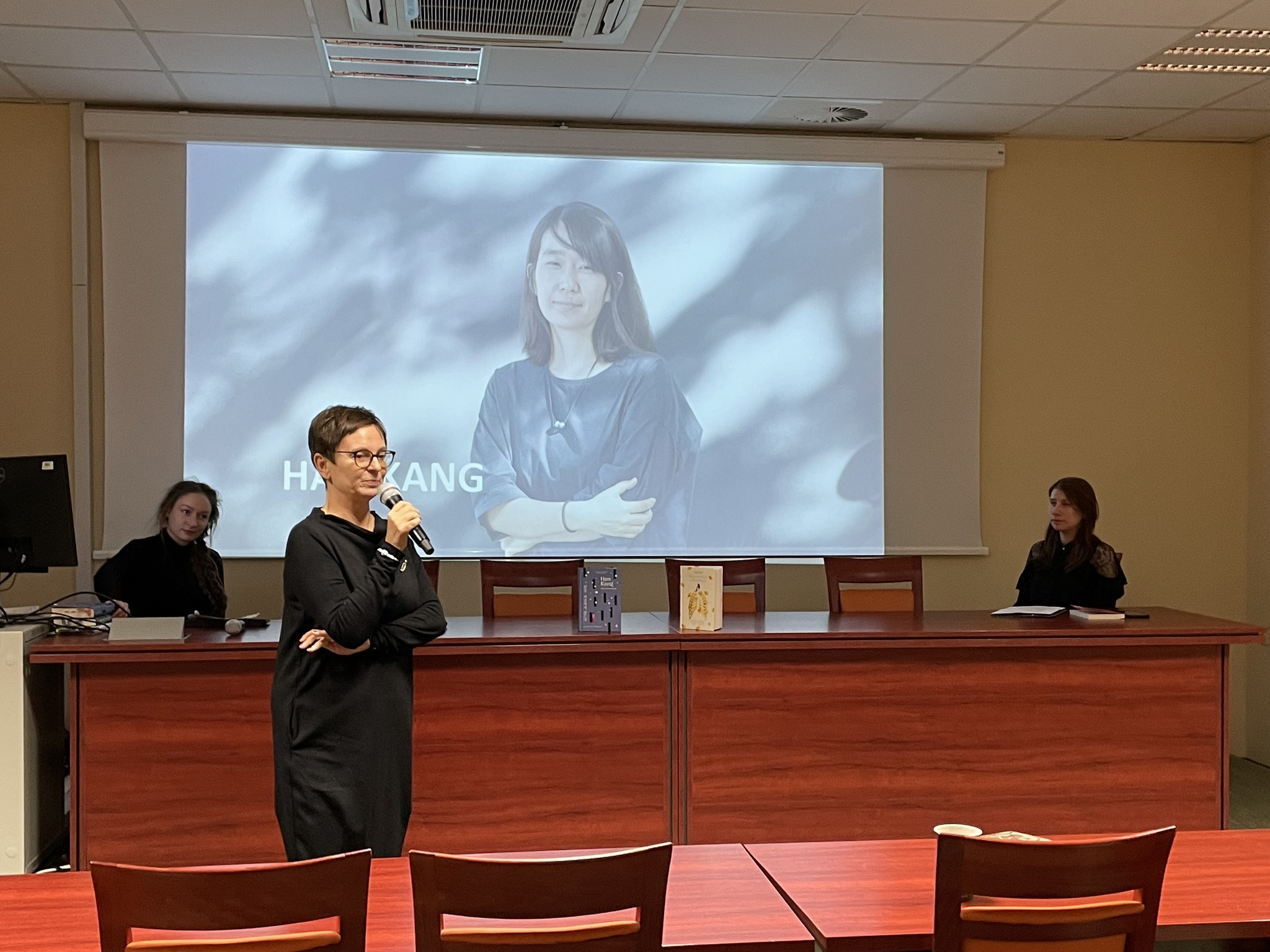 Spotkanie Zespołu do Badań Tożsamości Kulturowych o noblistce Han Kang