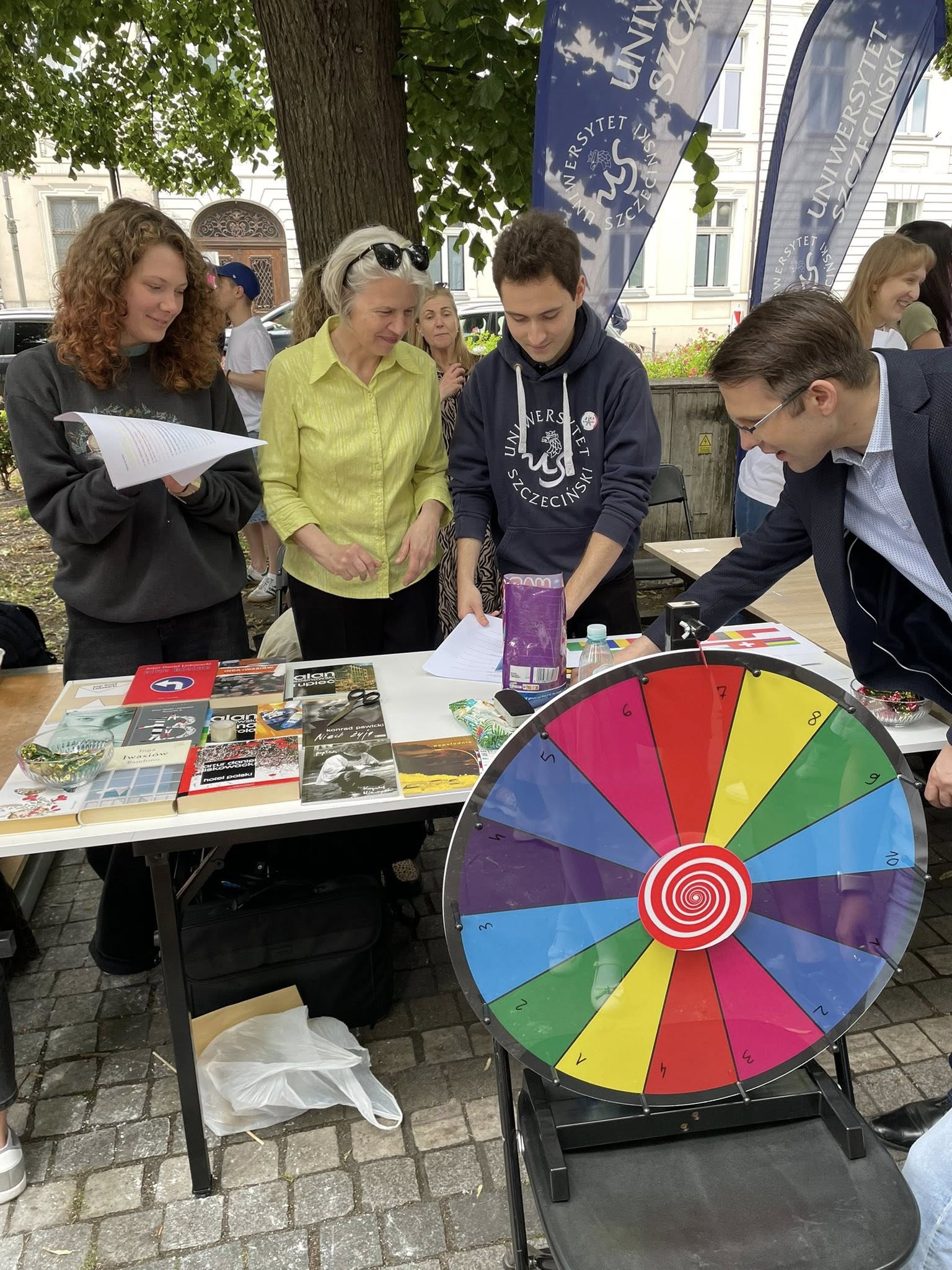 Instytut Literatury i Nowych Mediów na Święcie Uniwersytetu